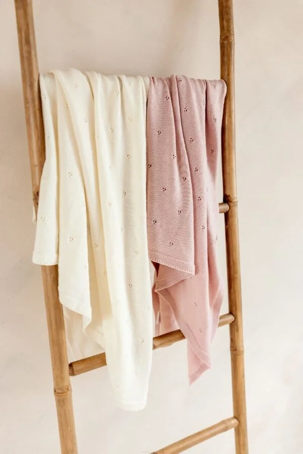 koceP15-cream-puder-600x900.webp
